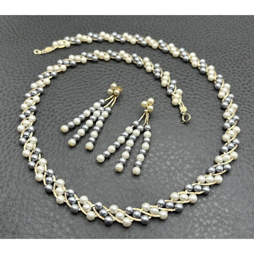 Vintage Imitation Pearl Gold Tone Necklace Pierced Dangle Fringe Earrings Set